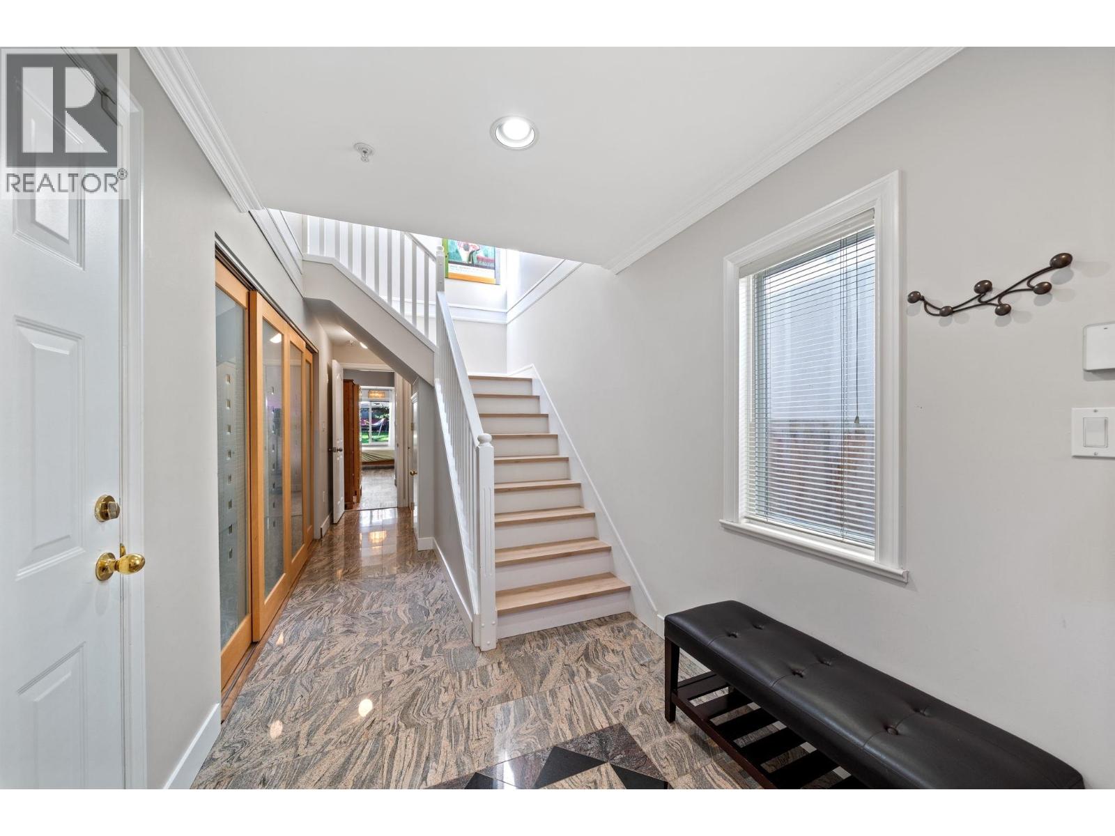 4273 Quebec Street, Vancouver, British Columbia  V5V 3L1 - Photo 2 - R3146388