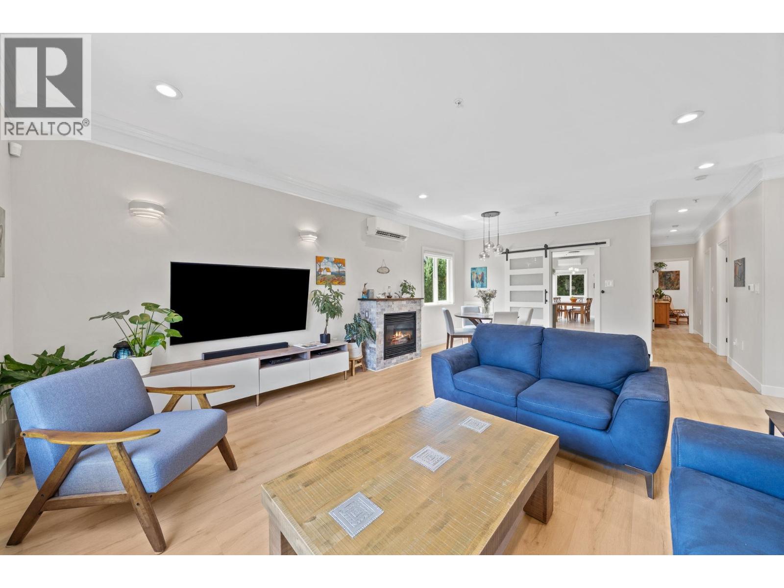 4273 Quebec Street, Vancouver, British Columbia  V5V 3L1 - Photo 3 - R3146388