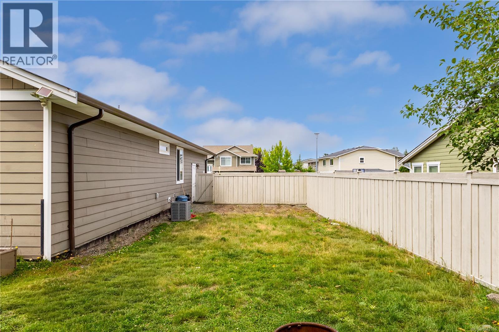 117 Strathcona Way — photo 49
