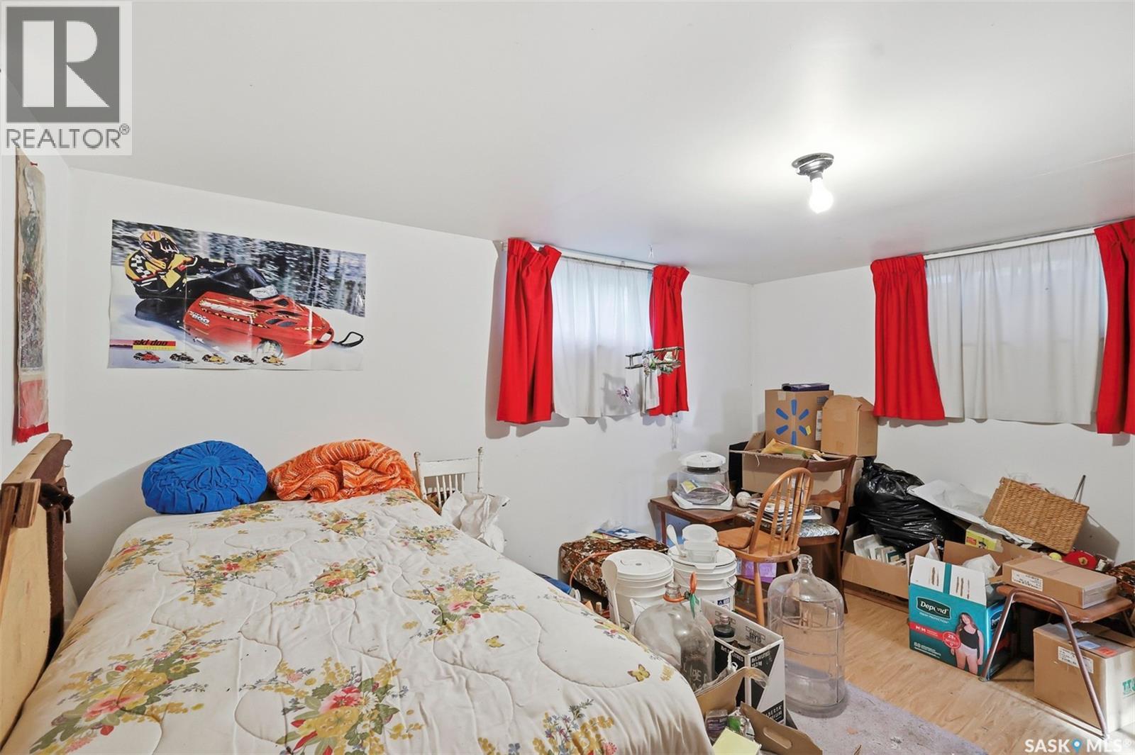 925 O Avenue S, Saskatoon, Saskatchewan  S7M 2S8 - Photo 15 - SK042612