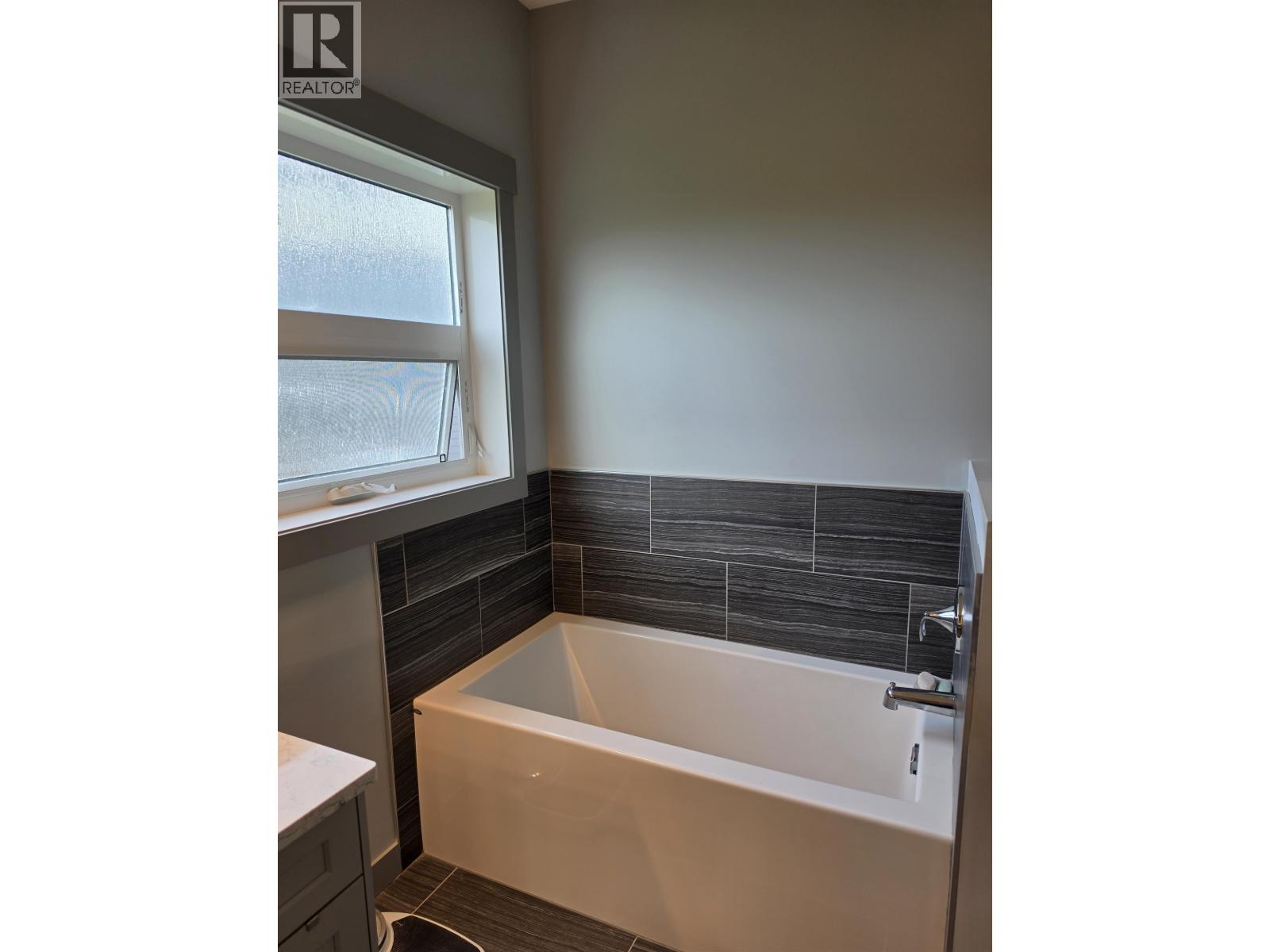 7118 FOXRIDGE COURT — photo 11