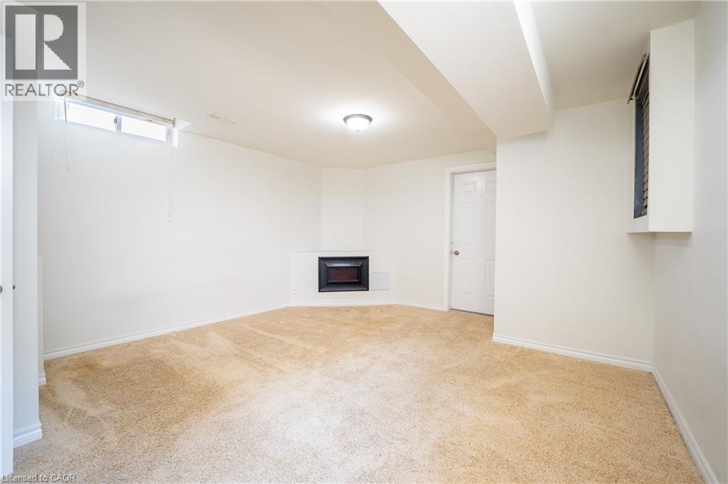 15 Milfoil Crescent Unit# B, Kitchener, Ontario  N2E 3L2 - Photo 14 - 40842998