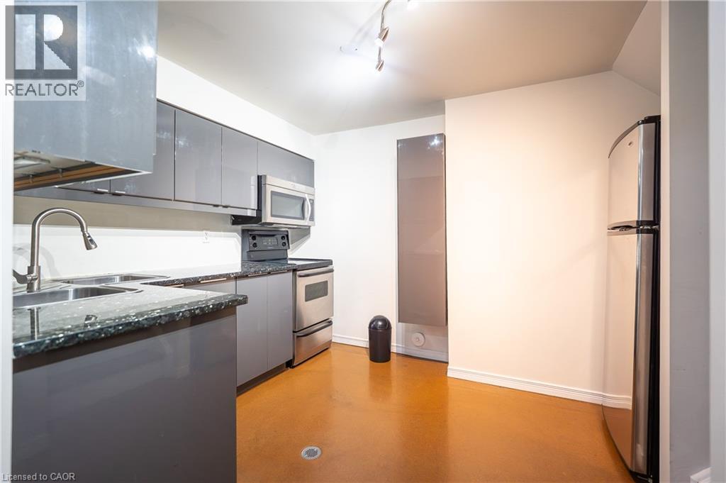 15 Milfoil Crescent Unit# B, Kitchener, Ontario  N2E 3L2 - Photo 16 - 40842998