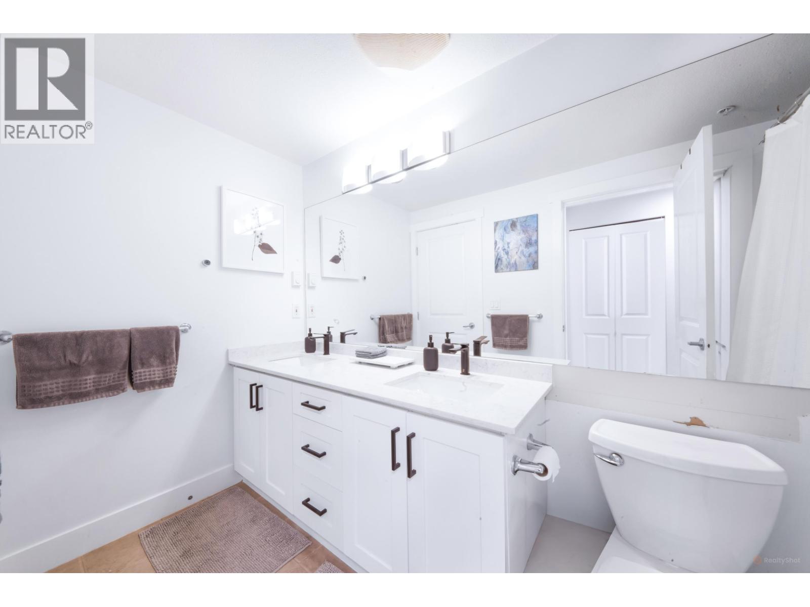 2409 4625 Valley Drive, Vancouver, British Columbia  V6J 5L7 - Photo 8 - R3146378