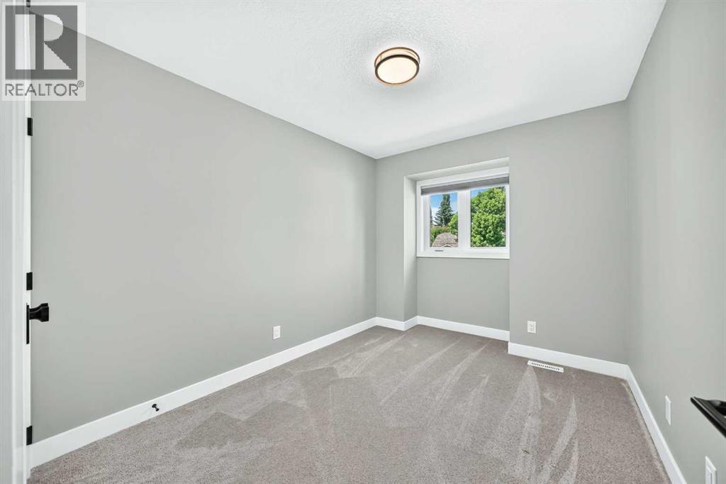 123 Wood Valley Drive Sw, Calgary, Alberta  T2W 5V6 - Photo 27 - A2328675