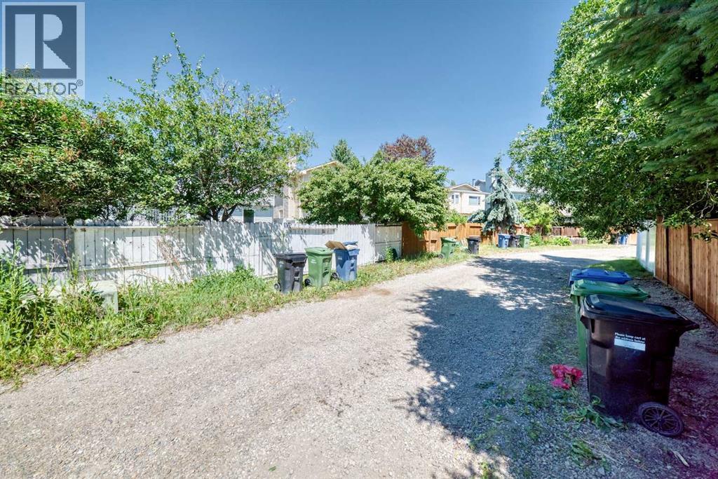 123 Wood Valley Drive Sw, Calgary, Alberta  T2W 5V6 - Photo 40 - A2328675