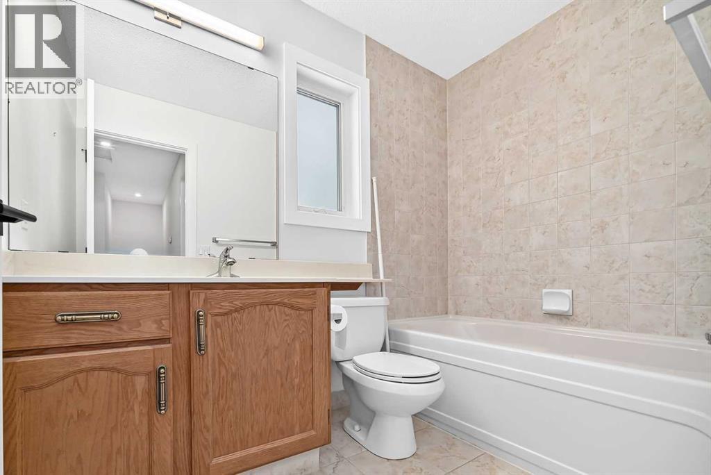123 Wood Valley Drive Sw, Calgary, Alberta  T2W 5V6 - Photo 31 - A2328675