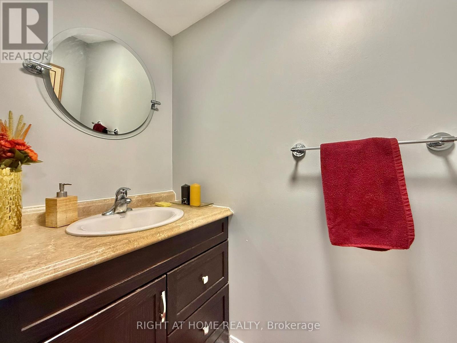569 Walpole Crescent, Newmarket, Ontario L3X 2B5 - Photo 16 - N13477292