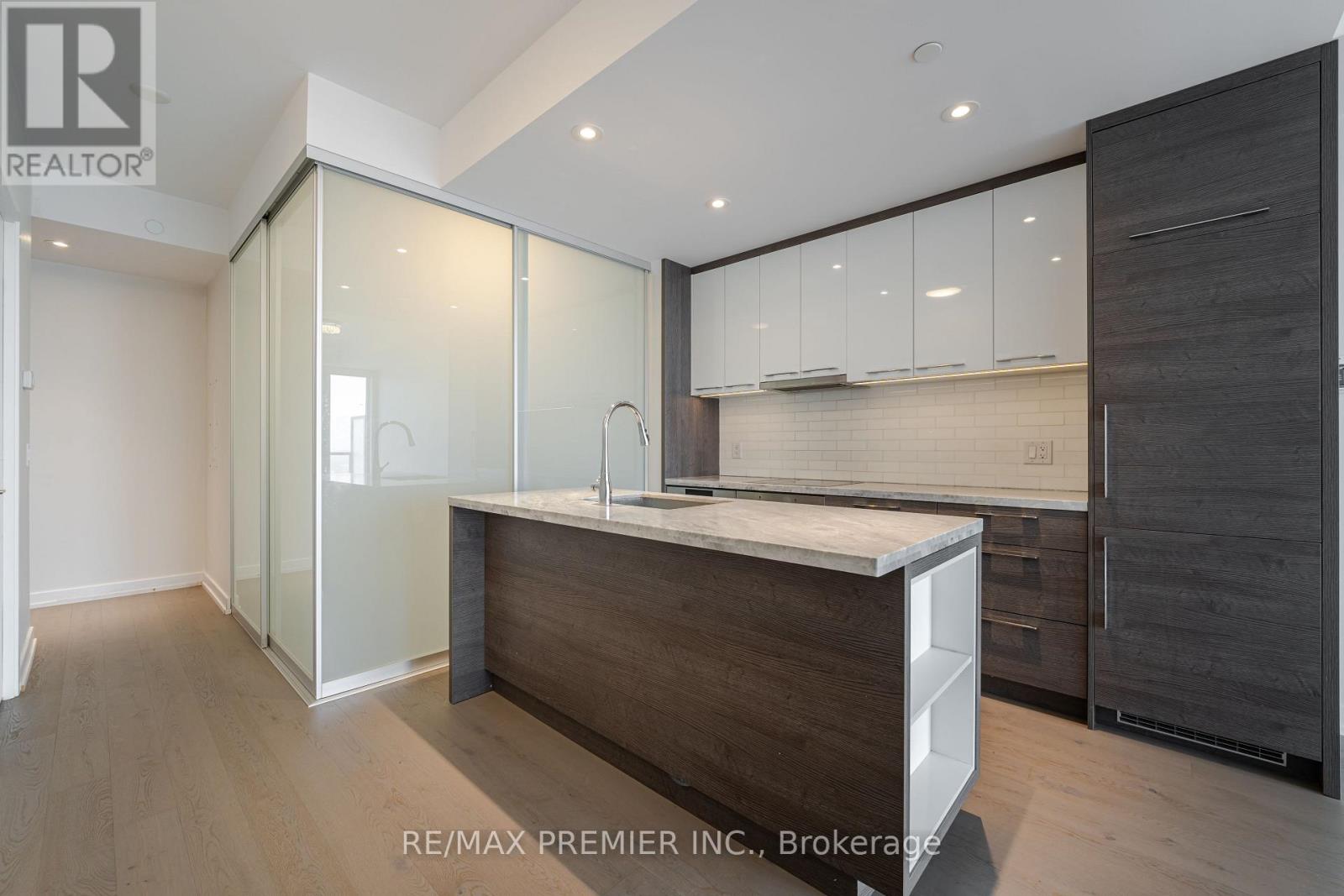 3201 - 488 University Avenue, Toronto, Ontario  M5G 0C1 - Photo 5 - C13564492
