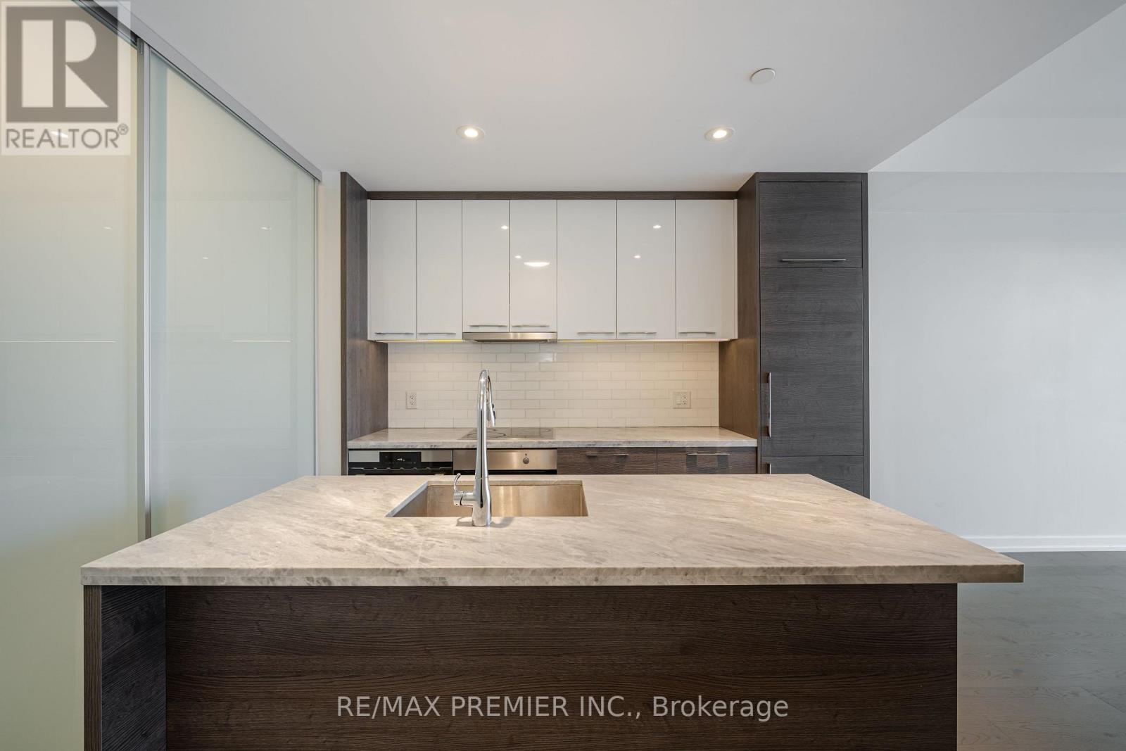 3201 - 488 University Avenue, Toronto, Ontario  M5G 0C1 - Photo 6 - C13564492