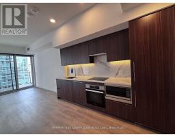 2506 - 3 CONCORD CITYPLACE WAY, Toronto, Ontario