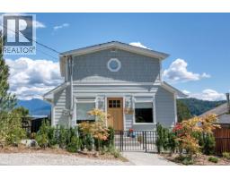 798 FISHER ROAD, Gibsons, British Columbia