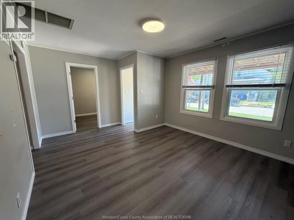 768 Bridge Avenue, Windsor, Ontario  N9B 2M6 - Photo 2 - 26016963
