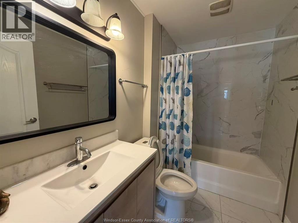 768 Bridge Avenue, Windsor, Ontario  N9B 2M6 - Photo 6 - 26016963