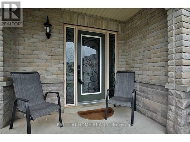 4188 Thomas Alton Boulevard, Burlington, Ontario  L7M 0M6 - Photo 2 - W13564540