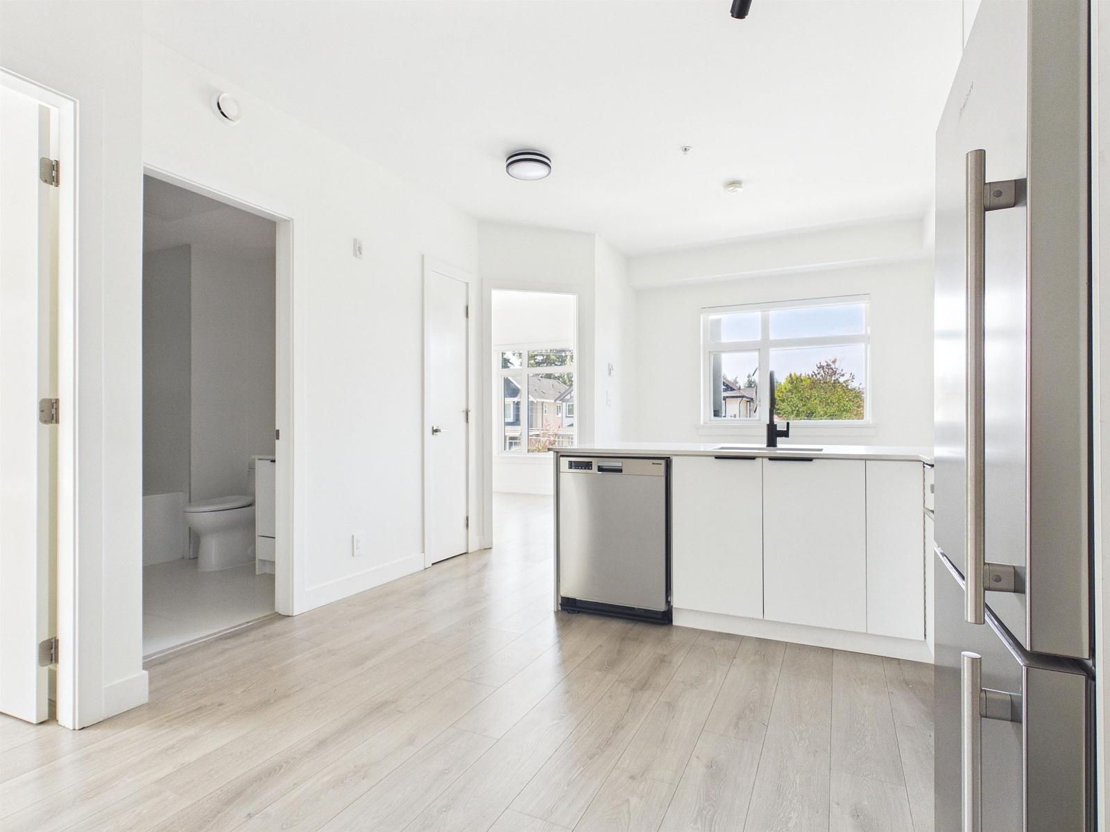 303 10616 132 Street, Surrey, British Columbia  V3T 0T3 - Photo 4 - R3146367