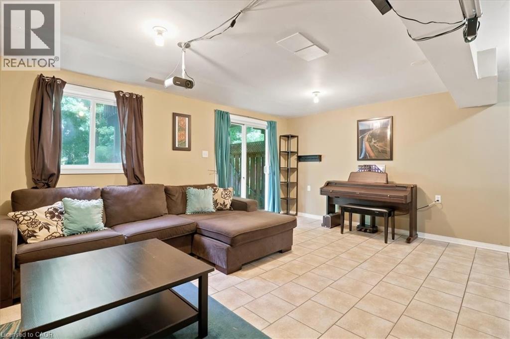 1492 Franklin Boulevard, Cambridge, Ontario  N3C 3L5 - Photo 34 - 40845648