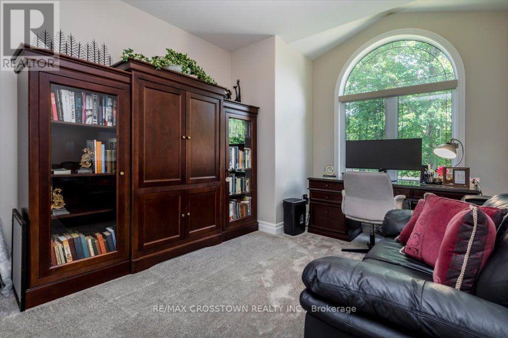 5 Pine Hill Drive, Springwater, Ontario  L0L 2K0 - Photo 20 - S13564566