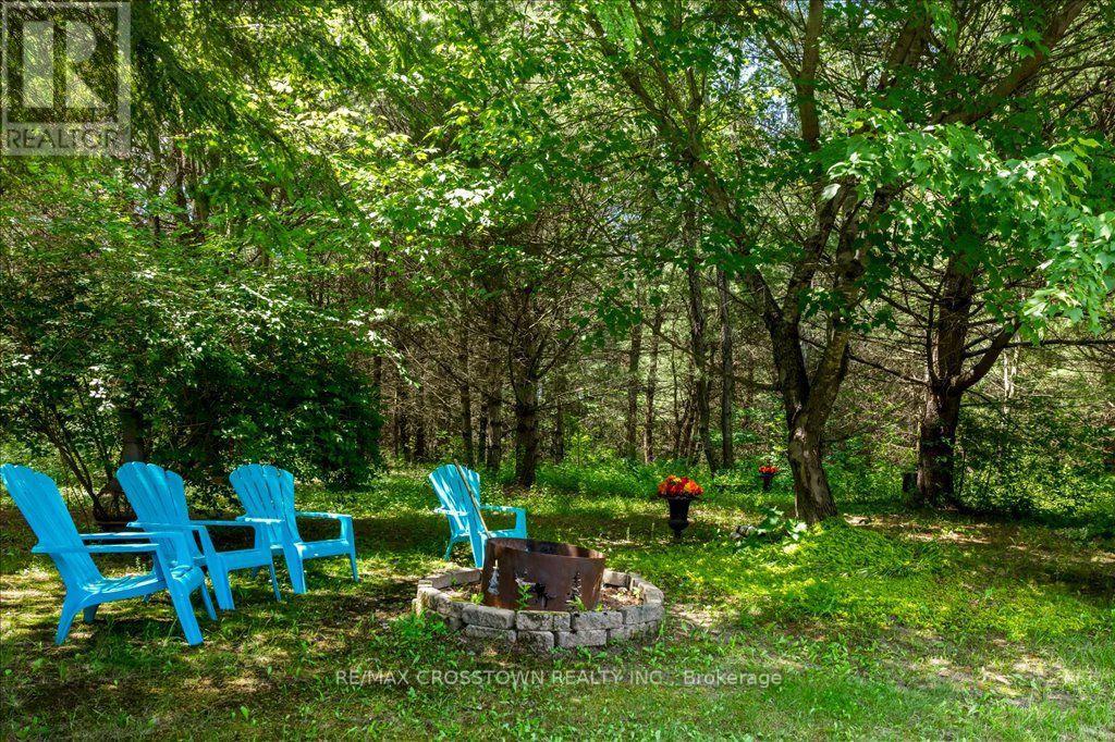 5 Pine Hill Drive, Springwater, Ontario  L0L 2K0 - Photo 37 - S13564566