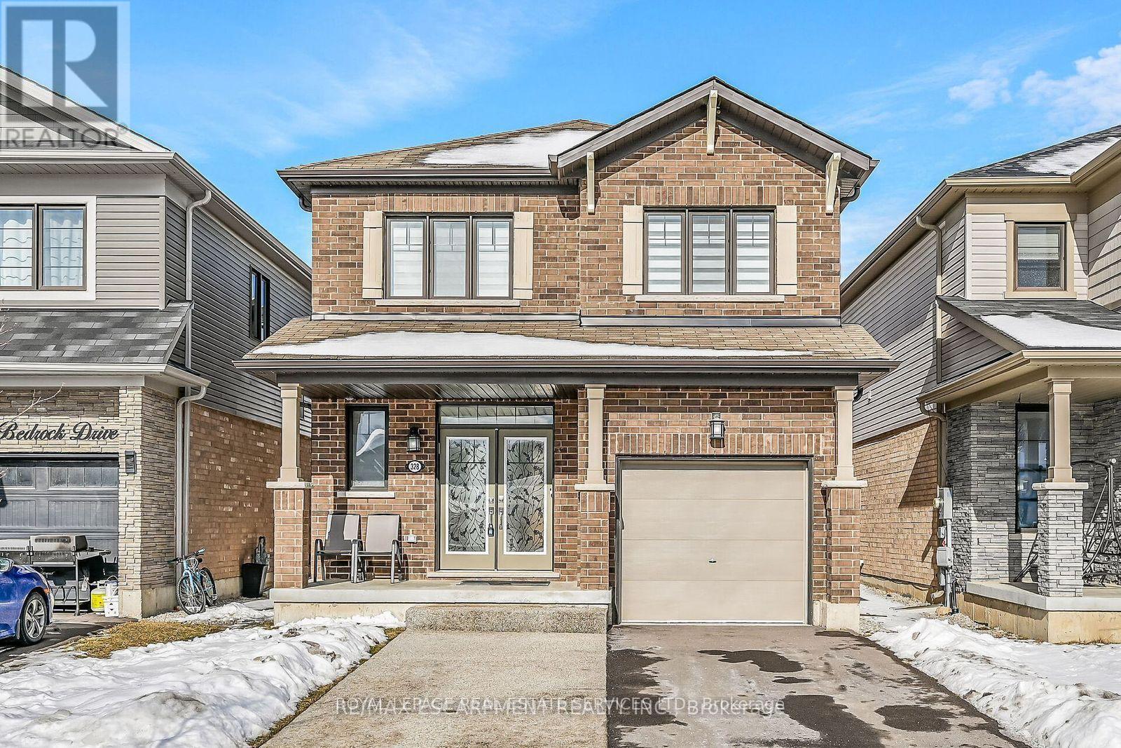 328 Bedrock Drive, Hamilton, Ontario  L8J 0M3 - Photo 2 - X13564568