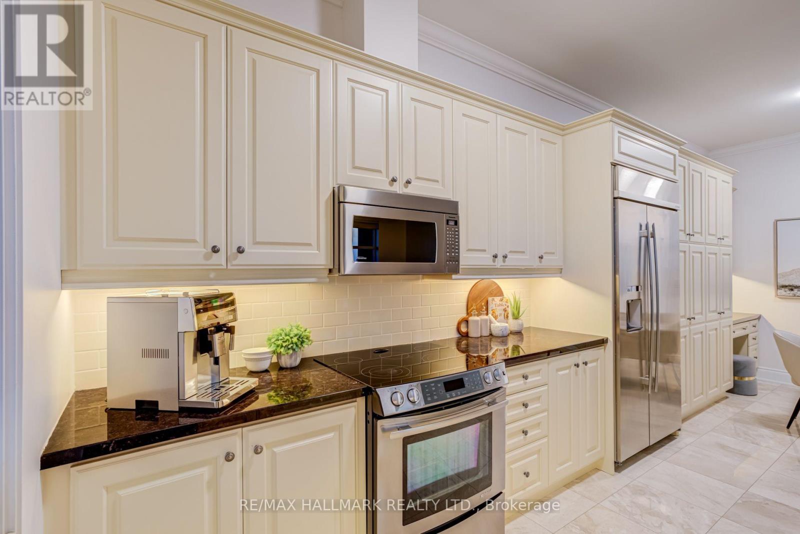 Ph631 - 281 Woodbridge Avenue, Vaughan, Ontario  L4L 0C6 - Photo 19 - N13558992