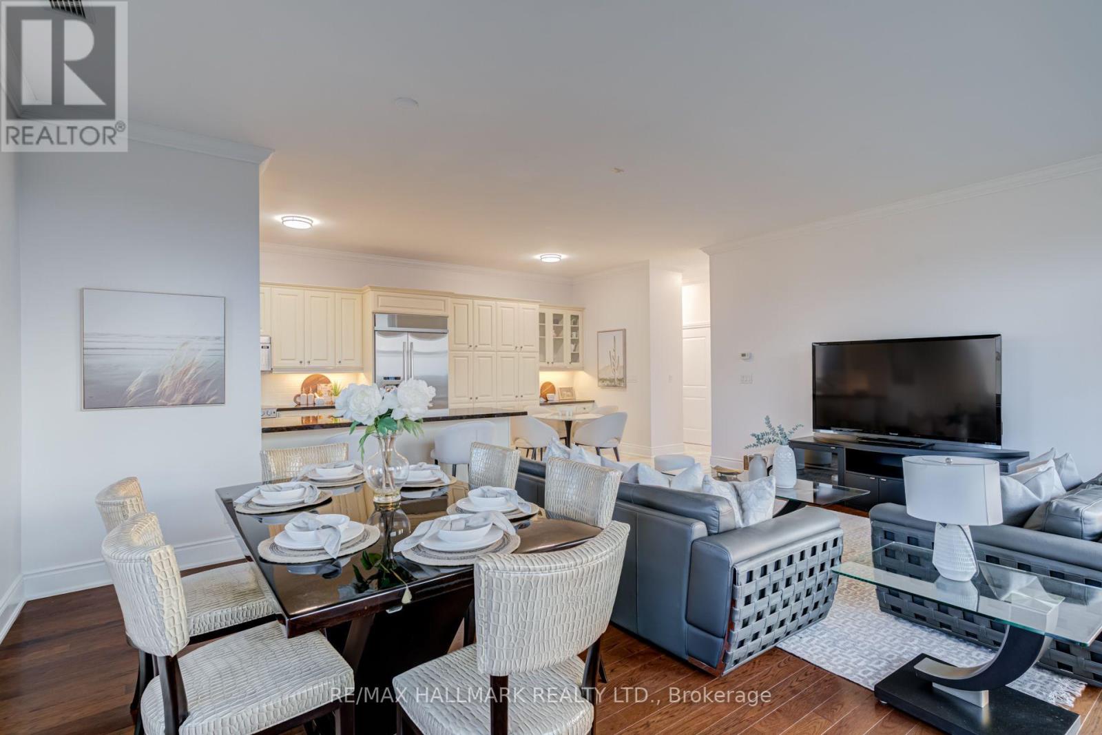 Ph631 - 281 Woodbridge Avenue, Vaughan, Ontario  L4L 0C6 - Photo 14 - N13558992
