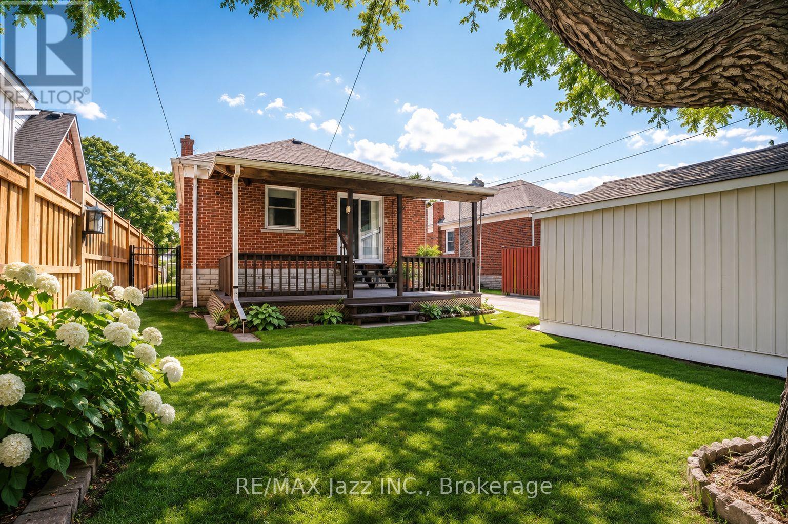 132 Highland Avenue, Oshawa, Ontario  L1H 6A6 - Photo 10 - E13564628