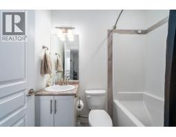 433 Mccarren Avenue Unit# 5, Kelowna, British Columbia  V1W 4T8 - Photo 37 - 10385089