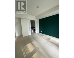 302 - 8 CHARLOTTE STREET, Toronto, Ontario