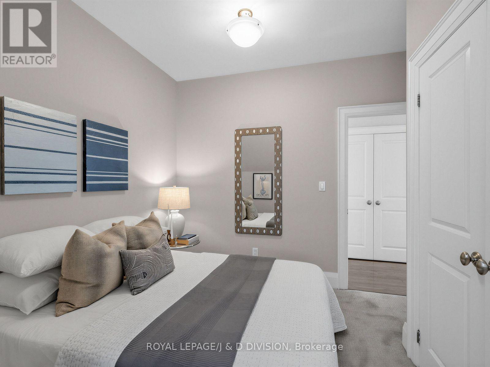 146 Glenvale Boulevard, Toronto, Ontario  M4G 2W3 - Photo 24 - C13564626