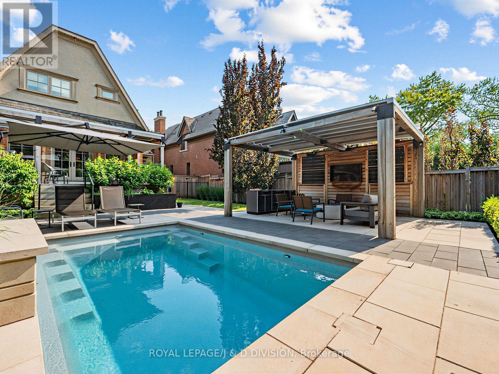 146 Glenvale Boulevard, Toronto, Ontario  M4G 2W3 - Photo 36 - C13564626