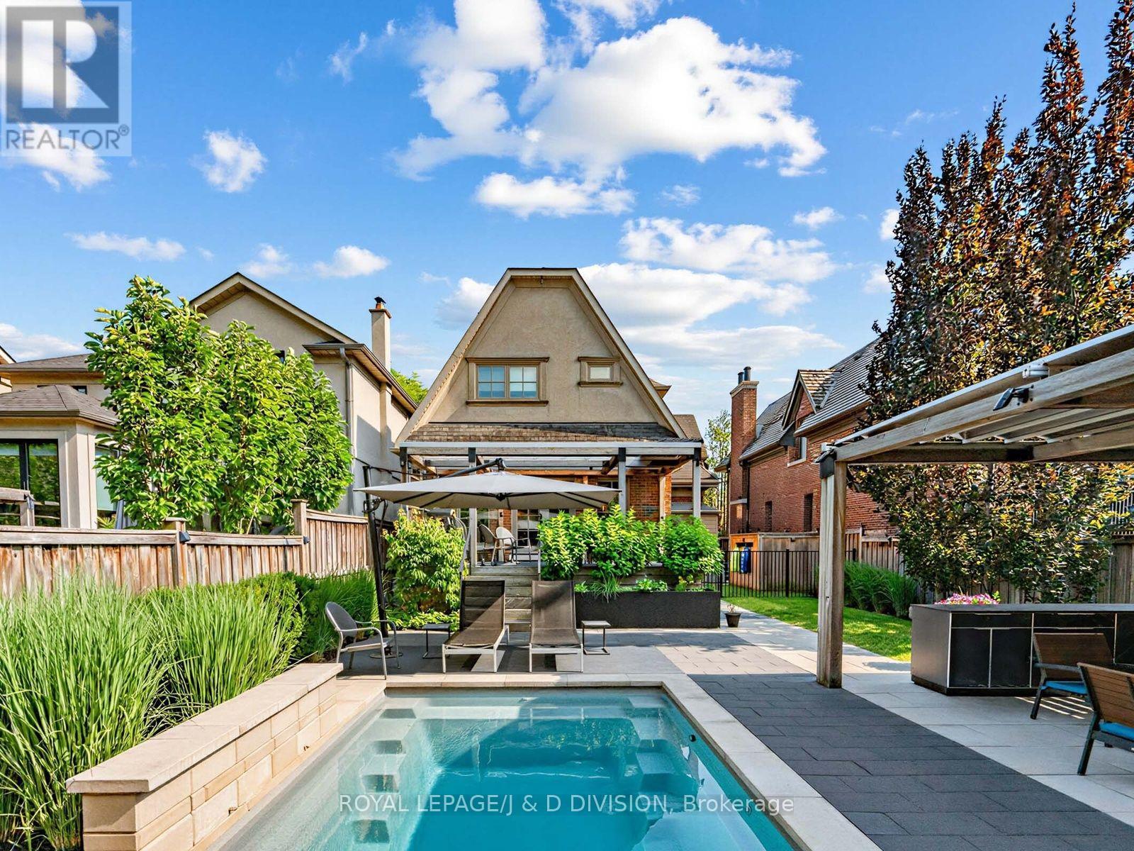 146 Glenvale Boulevard, Toronto, Ontario  M4G 2W3 - Photo 39 - C13564626