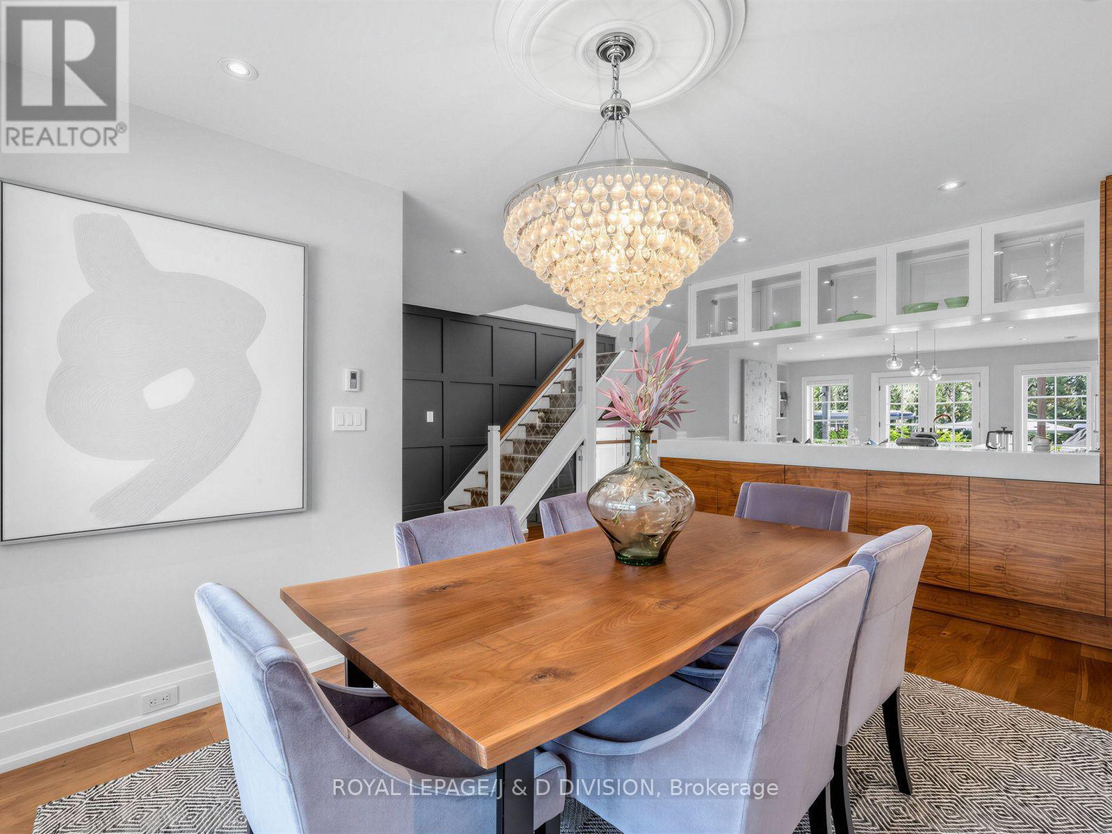 146 Glenvale Boulevard, Toronto, Ontario  M4G 2W3 - Photo 6 - C13564626