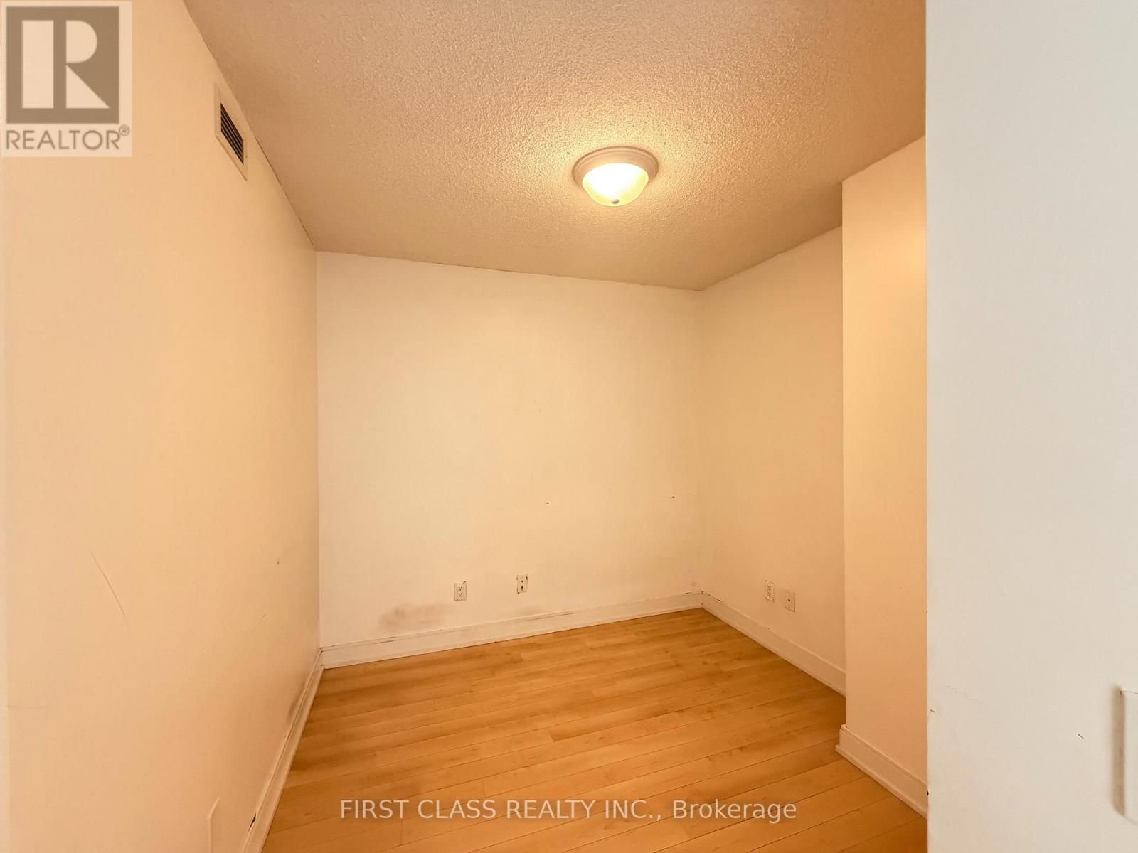 2325 - 238 Bonis Avenue, Toronto, Ontario  M1T 3W7 - Photo 5 - E13564622