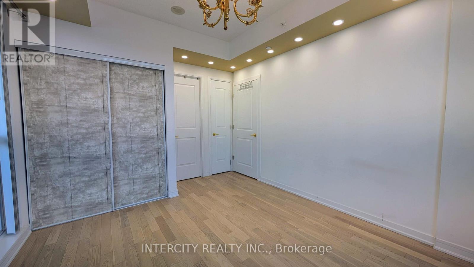 1602 - 9201 Yonge Street, Richmond Hill, Ontario  L4C 1H9 - Photo 9 - N13564604