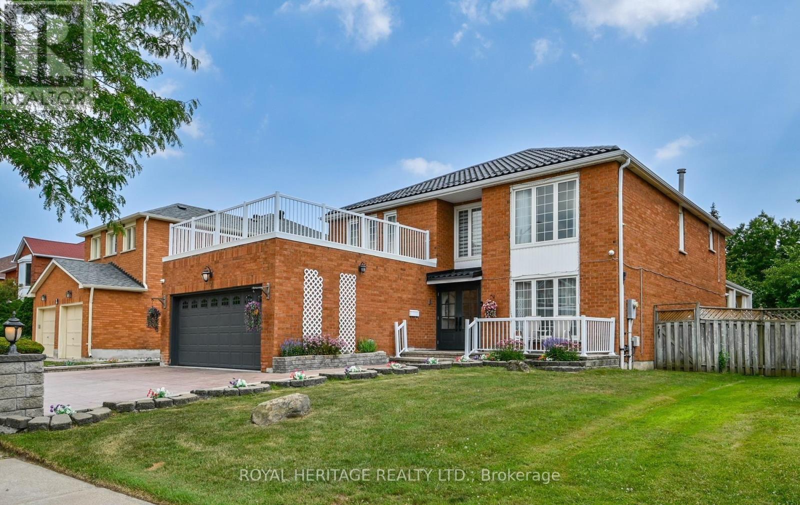 7 Kimbark Crescent, Markham, Ontario  L3R 8P7 - Photo 3 - N13564606
