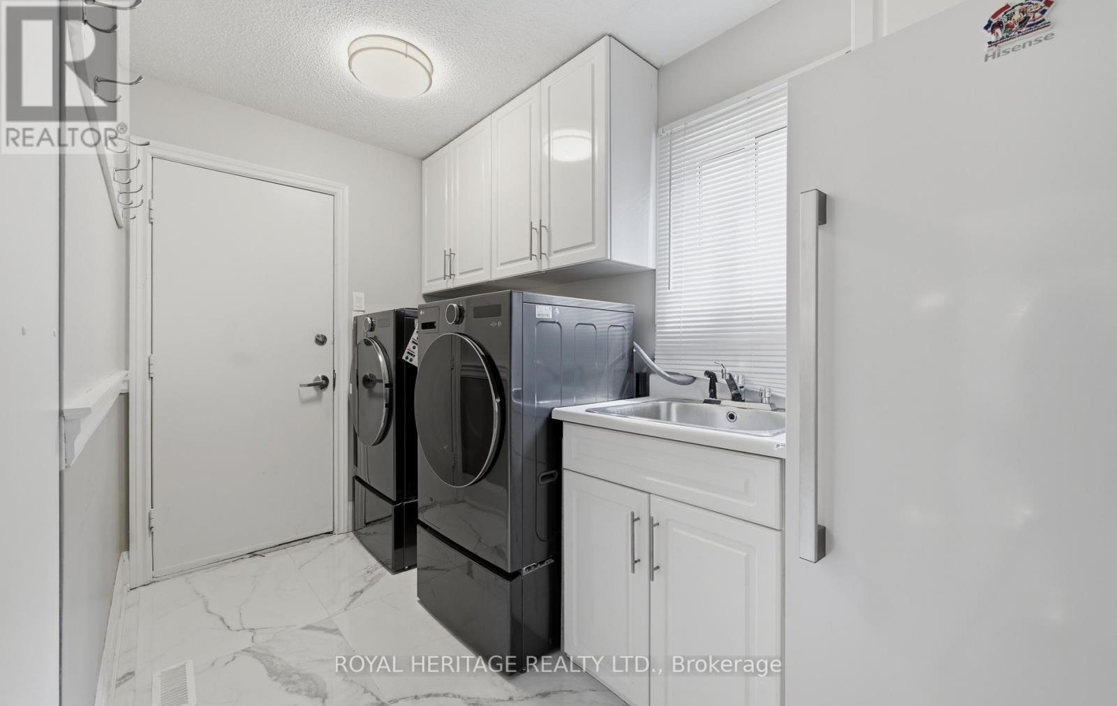 7 Kimbark Crescent, Markham, Ontario  L3R 8P7 - Photo 38 - N13564606