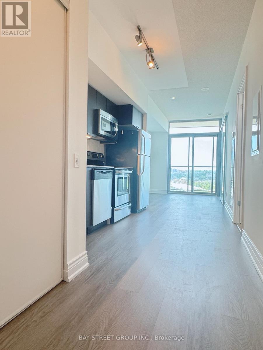 1008 - 105 The Queensway, Toronto, Ontario  M6S 2A2 - Photo 14 - W13564592