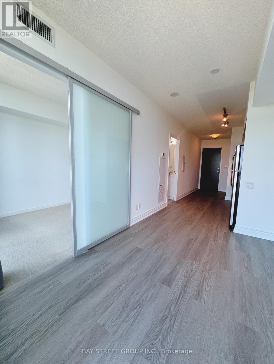 1008 - 105 The Queensway, Toronto, Ontario  M6S 2A2 - Photo 15 - W13564592