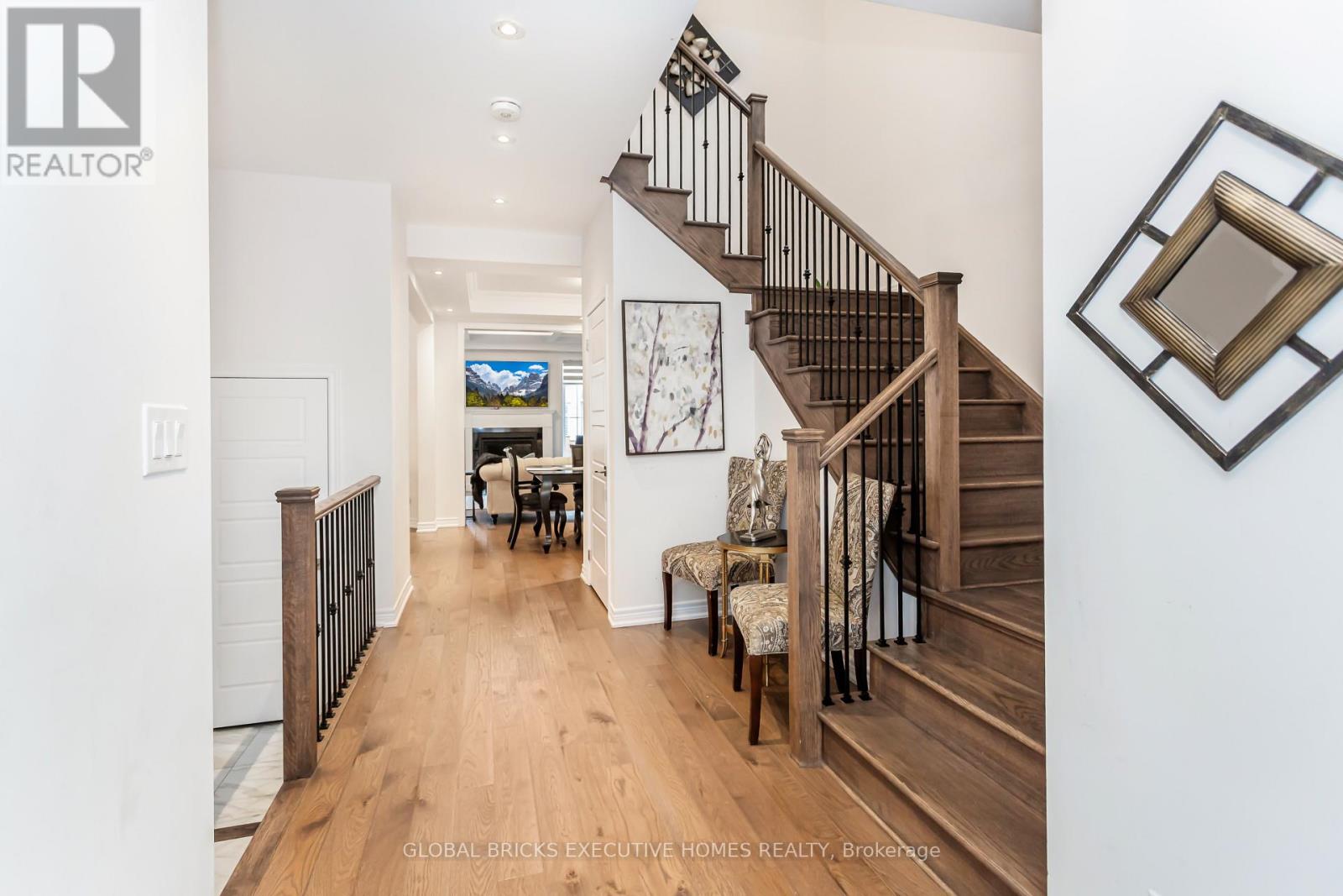 134 Petgor Path, Oakville, Ontario  L6H 0Y6 - Photo 5 - W13564630