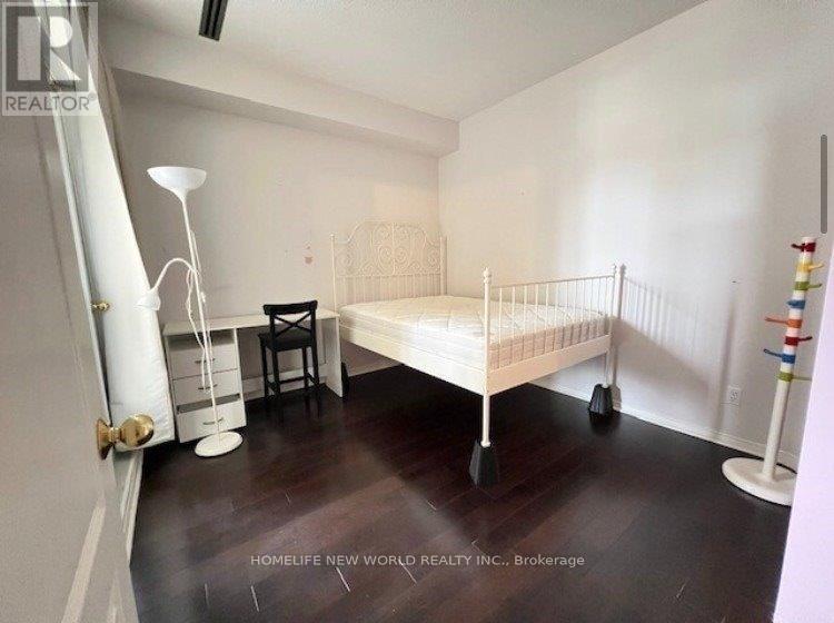 513 - 555 Yonge Street, Toronto, Ontario M4Y 3A6 - Photo 12 - C13564668