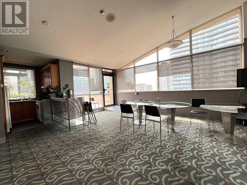 513 - 555 Yonge Street, Toronto, Ontario M4Y 3A6 - Photo 25 - C13564668