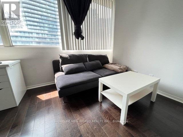513 - 555 Yonge Street, Toronto, Ontario M4Y 3A6 - Photo 9 - C13564668
