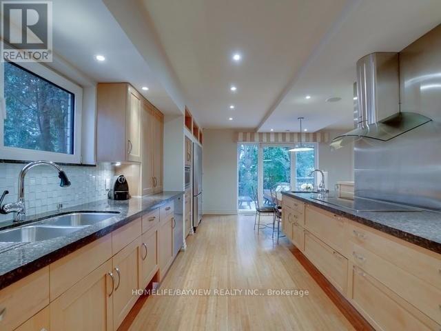 45 Aldershot Crescent, Toronto, Ontario M2P 1L7 - Photo 5 - C13564670
