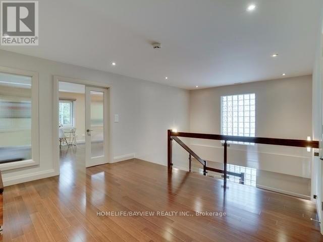45 Aldershot Crescent, Toronto, Ontario M2P 1L7 - Photo 9 - C13564670