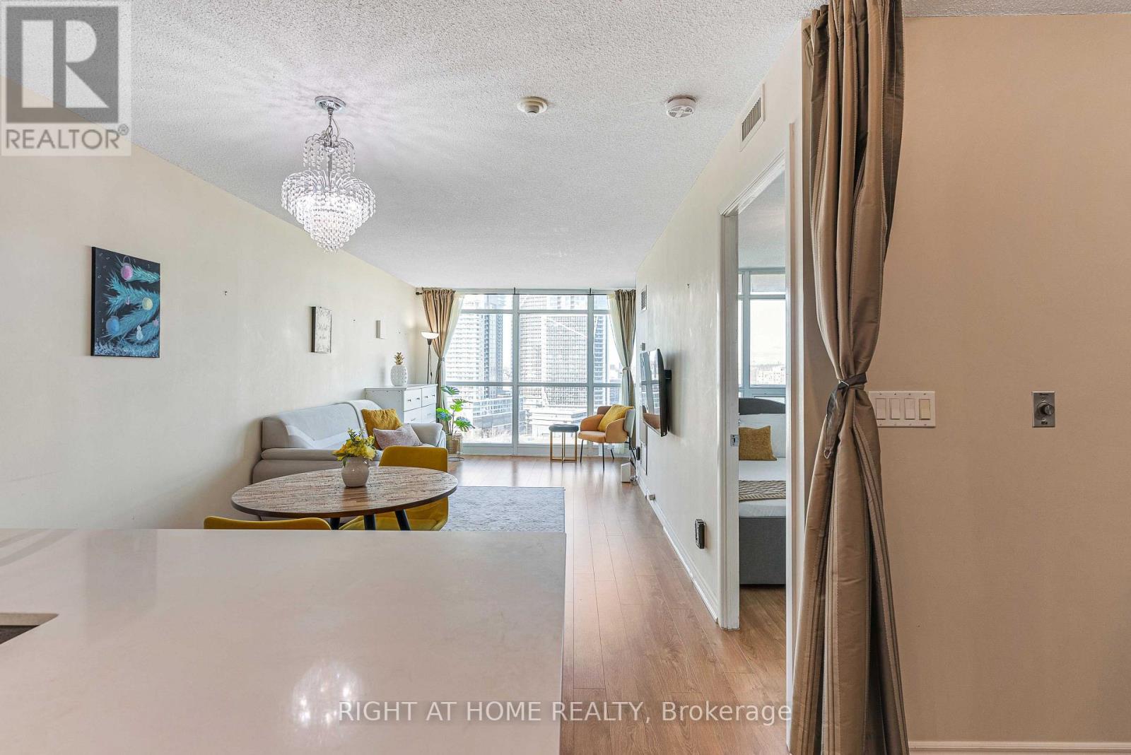 1807 - 231 Fort York Boulevard, Toronto, Ontario  M5V 1B2 - Photo 16 - C13564710