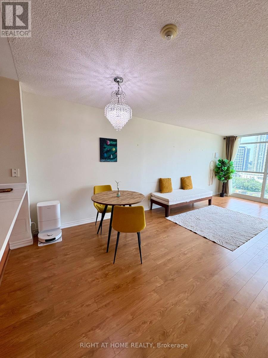 1807 - 231 Fort York Boulevard, Toronto, Ontario  M5V 1B2 - Photo 9 - C13564710