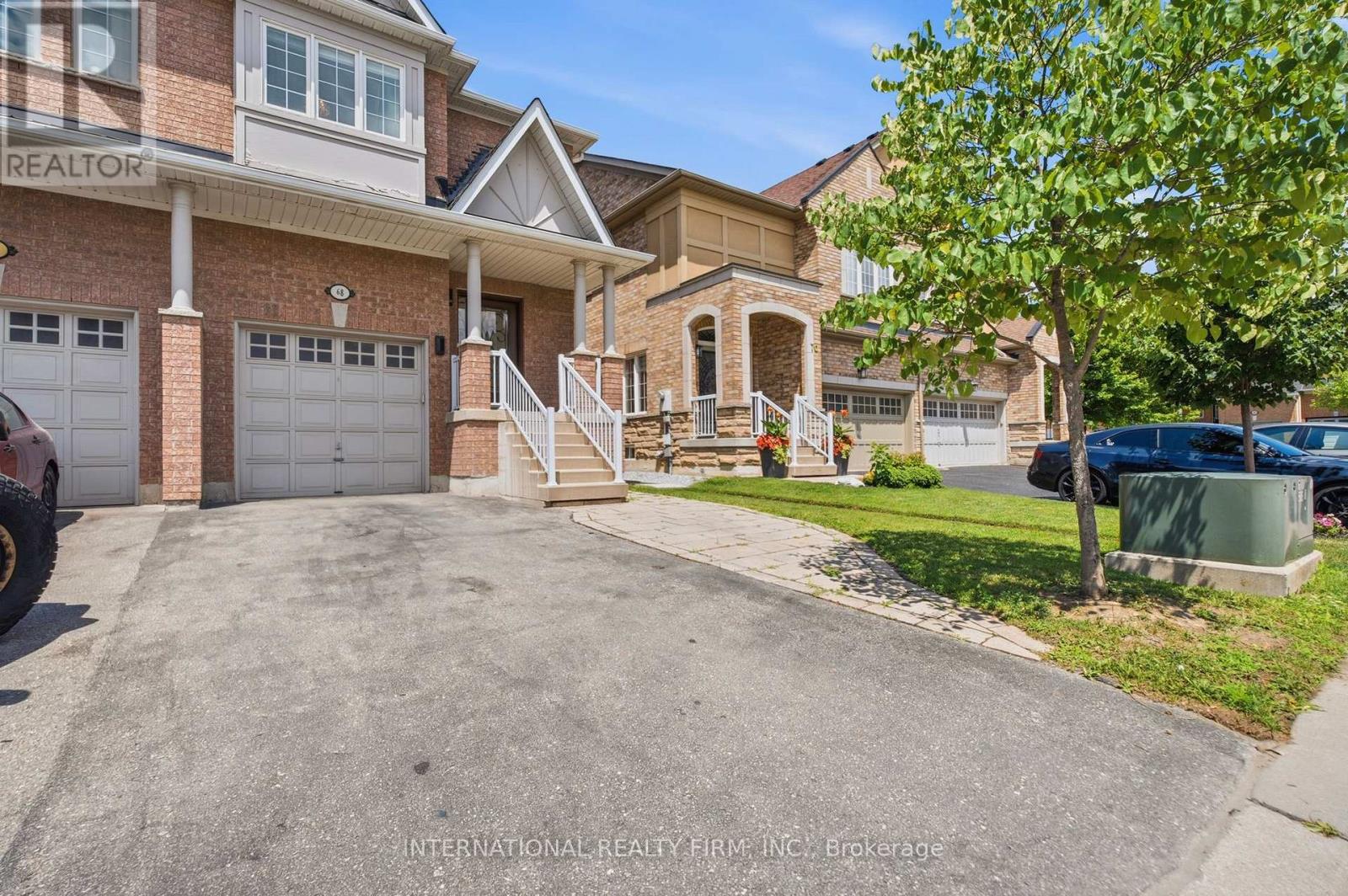 68 Old Orchard Crescent, Richmond Hill, Ontario L4S 2X3 - Photo 2 - N13564664