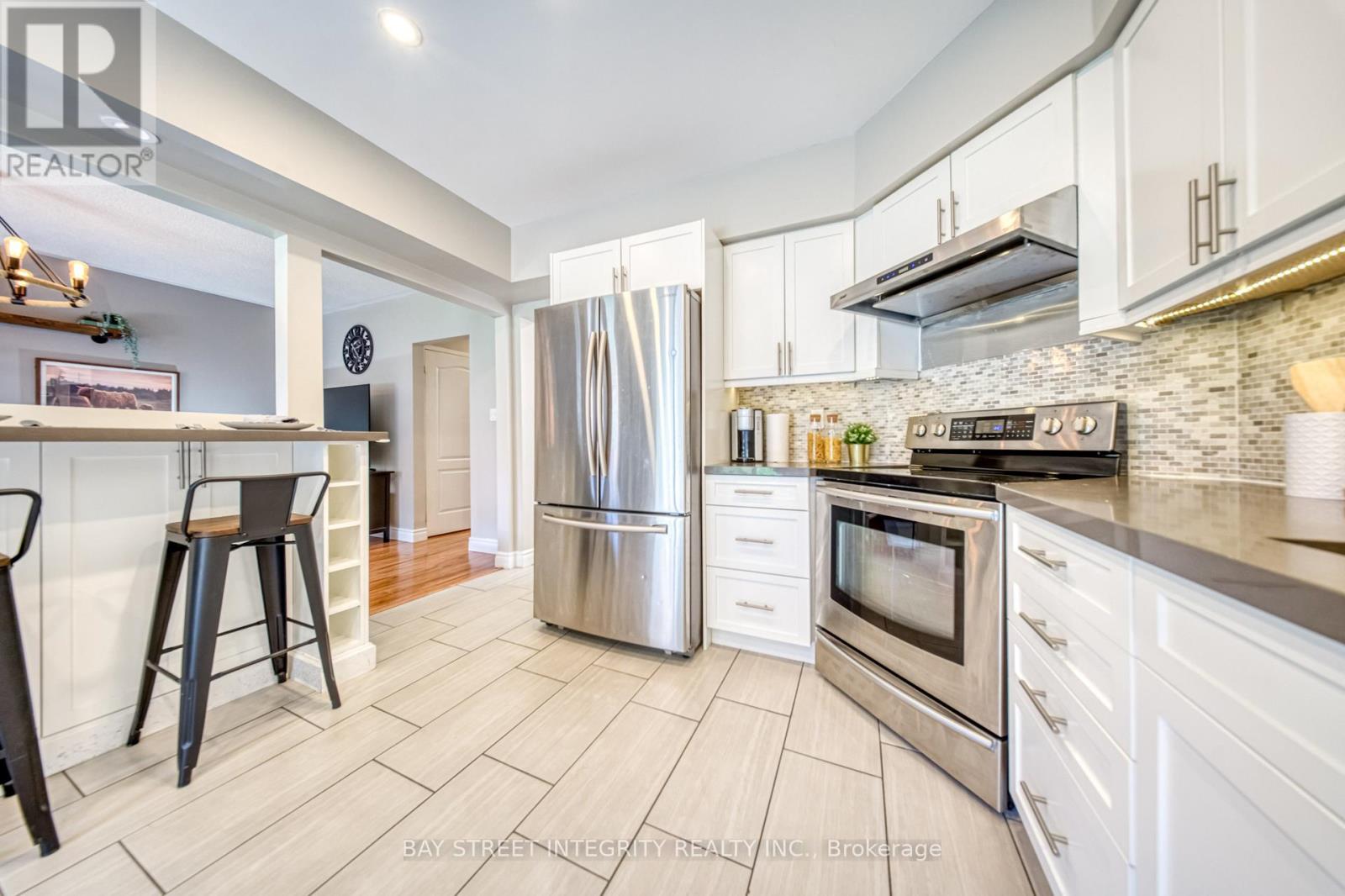 129 Fadine Road, Newmarket, Ontario L3X 2P2 - Photo 14 - N13564672