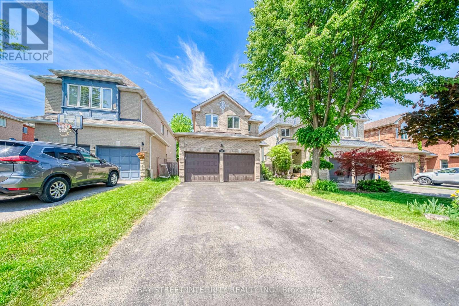 129 Fadine Road, Newmarket, Ontario L3X 2P2 - Photo 2 - N13564672